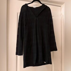 JAG black hooded coverup size medium